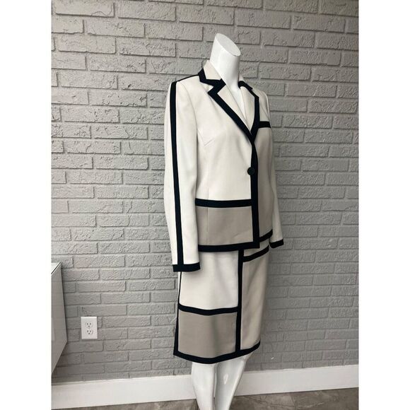 Sandra Petite Women Color Block Skirt Suit Size 4P Jacket / 8P Skirt - Picture 5 of 12